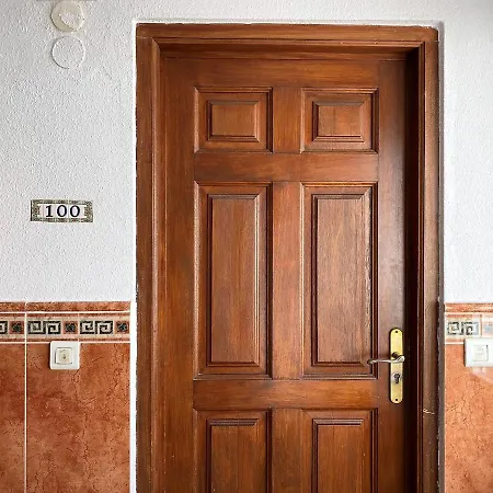 Acapulco Playa 100 Casasol * Nerja